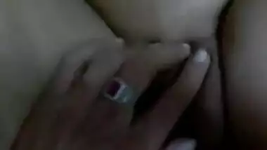 Hubby rubbing wife juicy pussy lips