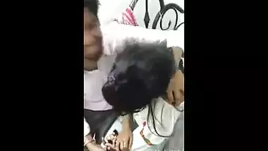 Desi mms Hindi sex video of horny young college couple