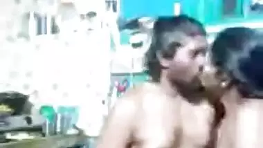 Horny Paid Desi Cpl Shows Blowjob and Romance on Vc Part 2