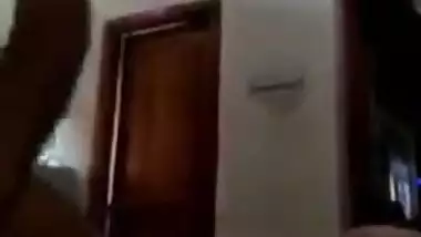 XXX massage is an integral part of weekend of Desi MILF just like sex