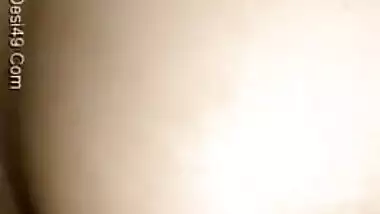 Indian female exposes her XXX boobies in close-up amateur sex video