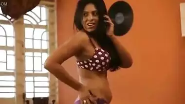Indian New Model Hot Photo shoot video || must watch This video 2020