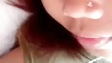 Desi whore exposes XXX body parts on cam filming close-up solo video