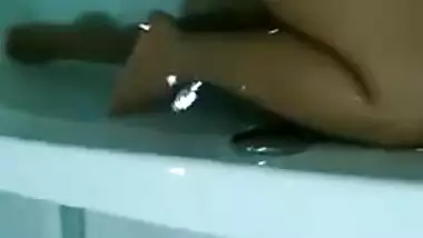 Indian female doesn't hide her XXX body caressing sex beau in bathtub