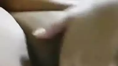 XXX slut bares her natural sex tits and squeezes them for Indian fans