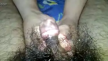 Desi maid rubs Indian Lund of Malik by her soft legs