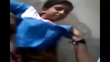 Indian teen xxx mms of Jaipur college girl with lover in uniform