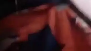 Cute Desi Girl Showing Nude 2 clips