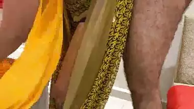 Natkhat jija ne virgin saali ke kasi hui bur ki seal phadi