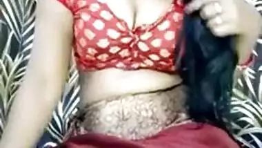 Super Horny Desi Bhabhi Hot Cam Show