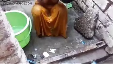 Desi outdoor bath of a teen girl to her lover