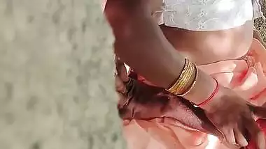Telugu wife outdoor fucking with husband friend
