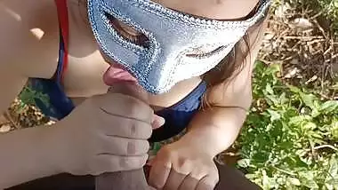 Sexo Oral In Oral Sex For Money In The Jungle