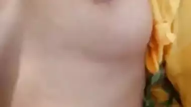 Desi stepdaughter moans while man nails her pussy in XXX video MMS