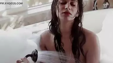 Indian glamour model sexy naked photo shoot