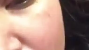 Chubby British Paki Babe Fingering On Video Call