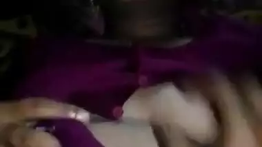 Indian village aunty boobs exposed