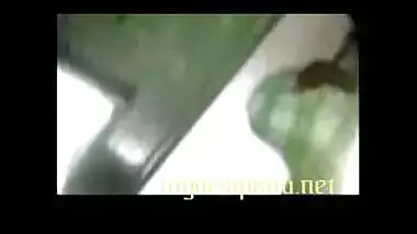Tamil aunty pissing front of her devar mms