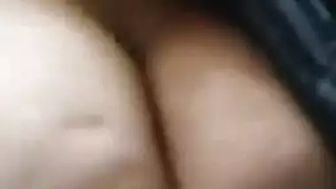 Desi village girl show her boob