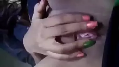 Sexy Desi college girl shows her hottest pussy on selfie XXX camera