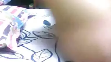 Horny Anakapalle college girl Indian masturbation mms