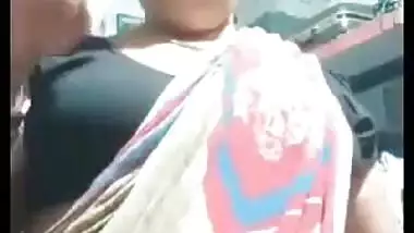 Village aunty hot expose video