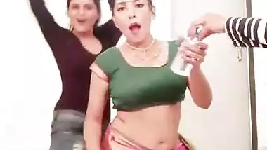 Sharanya Jit Kaur Hot dance in shooting Shot