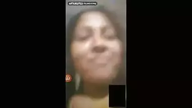 Married Bhabi Showing On videoCall
