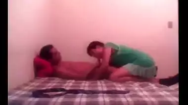 Beautiful office slut pleases her boss with a nice blowjob