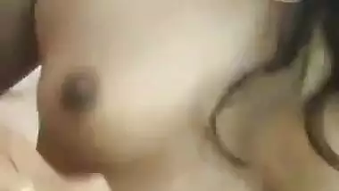 Desi village bhabi rakhi show her pussy