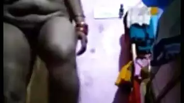 Desi village bhabi nude video collection