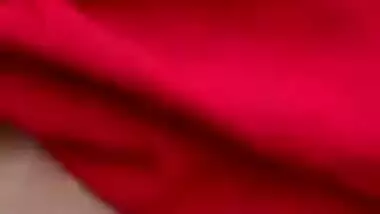 Mature Indian XXX aunty gets her hairy pussy fucked by her young neighbour MMS