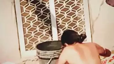 Rajasthani Girl bath and Sex Video 