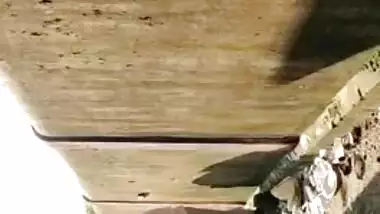 Hidden XXX video of Desi man who seduces neighbor into having sex